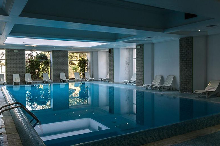 Piscine Intérieure