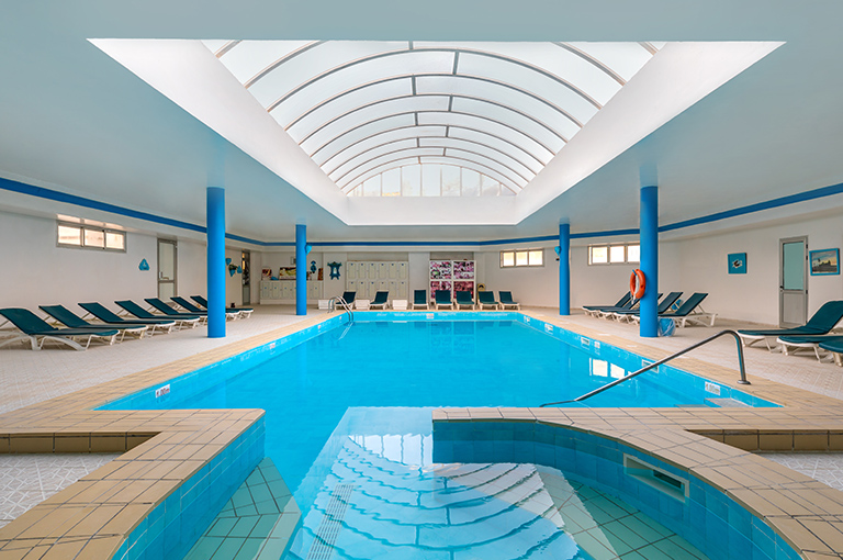 Piscine Intérieure