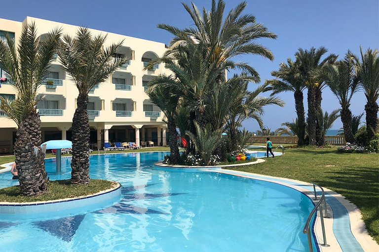 Piscine Exterieure