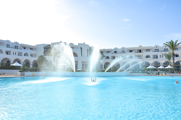 Piscine extérieure