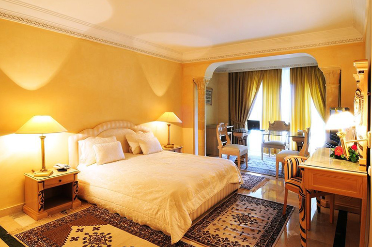 Suite